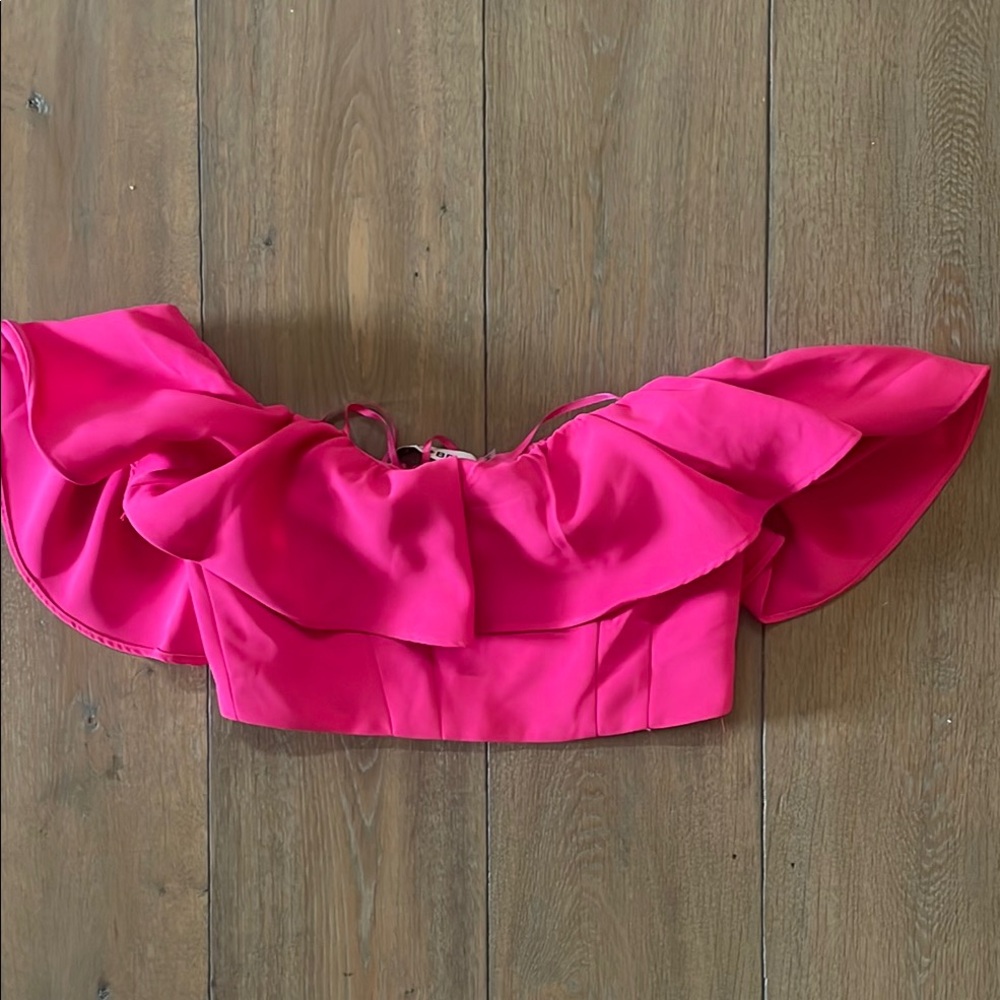 DO+BE Pink Ruffled Crop Top with Bib Collar